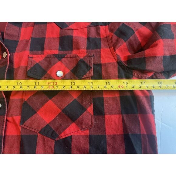 UNTUCKit For Her Shirt Womens Size 10 Buffalo Plaid Red Black Pearl Snap Buttons - Picture 5 of 7